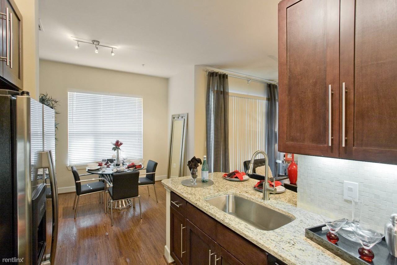 4587 Memorial Area - Photo 2 of 9