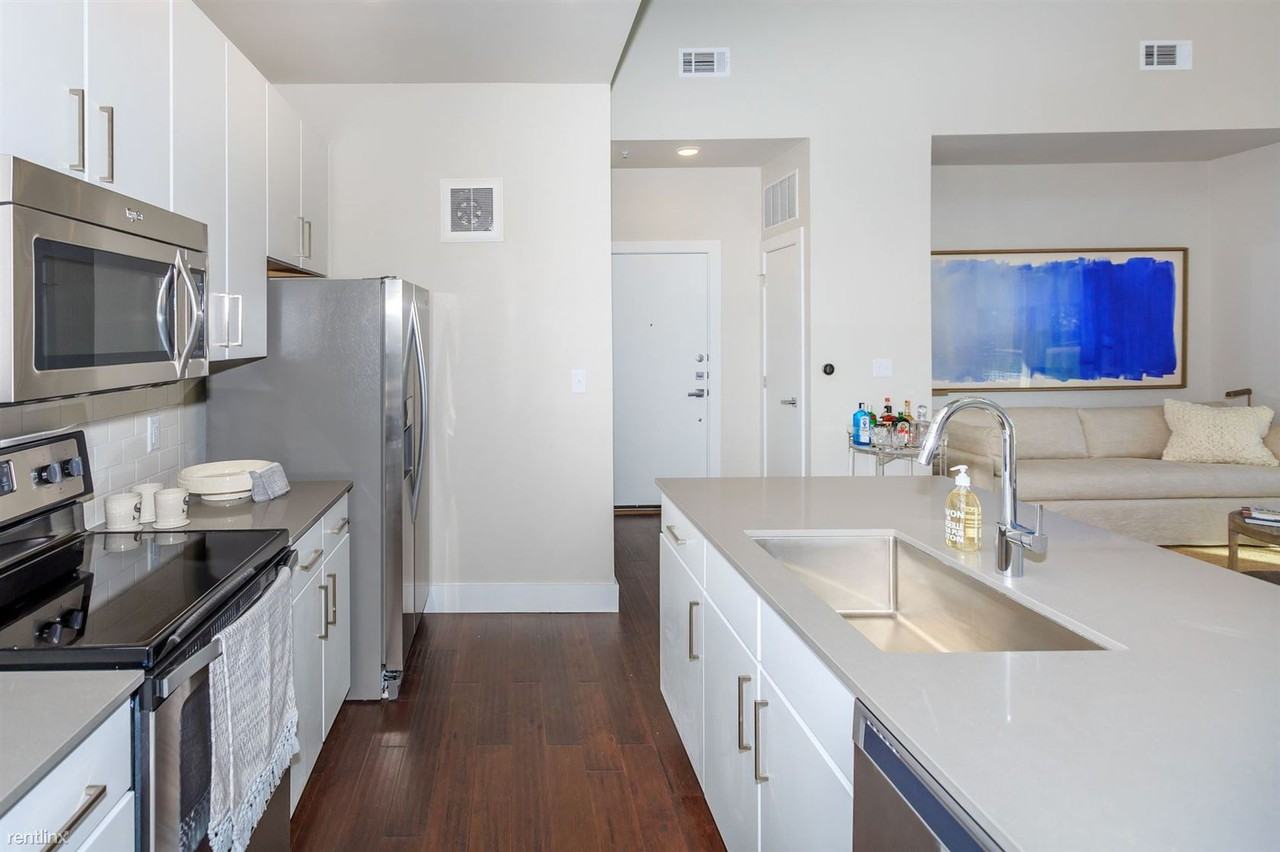 6401 Skyline Dr - Photo 2 of 8