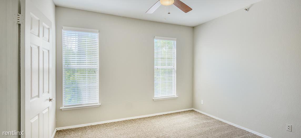 16800 Sugar Pine Dr - Photo 3 of 6