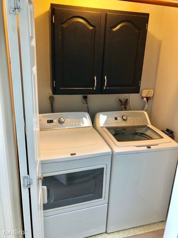 26 Commodore Commons Ct - Photo 3 of 21