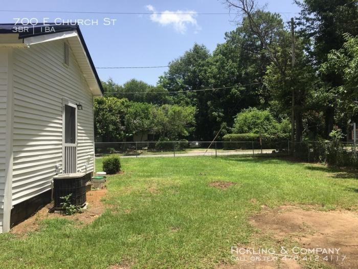 700 E Church St - Photo 2 of 42