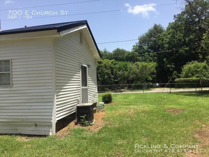 700 E Church St - Photo 3 of 42