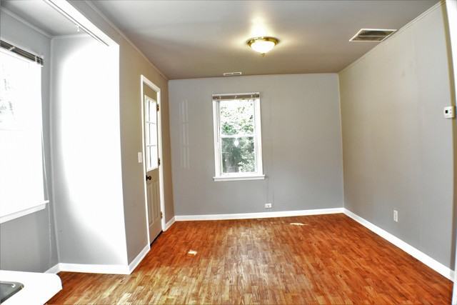 3001 Walnut - Photo 3 of 9