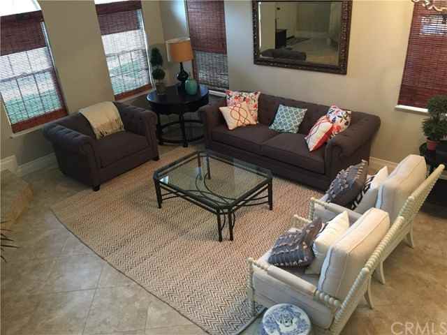 25 Hollyhock Lane - Photo 3 of 24