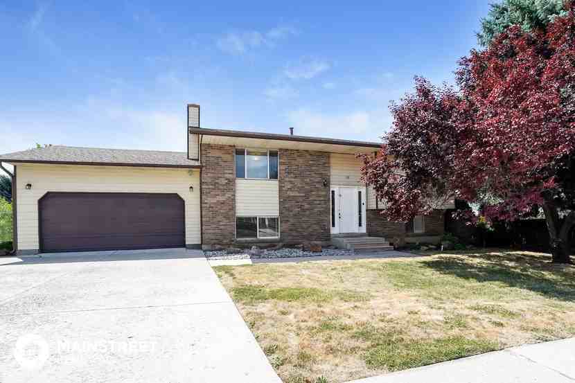 580 E 930 S, Pleasant Grove, UT 84062 4 Bedroom Apartment for Rent