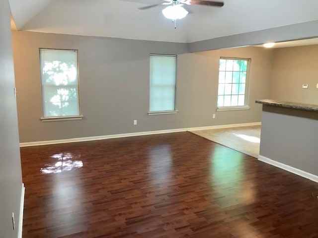 7413 Brentlawn Drive - Photo 3 of 20