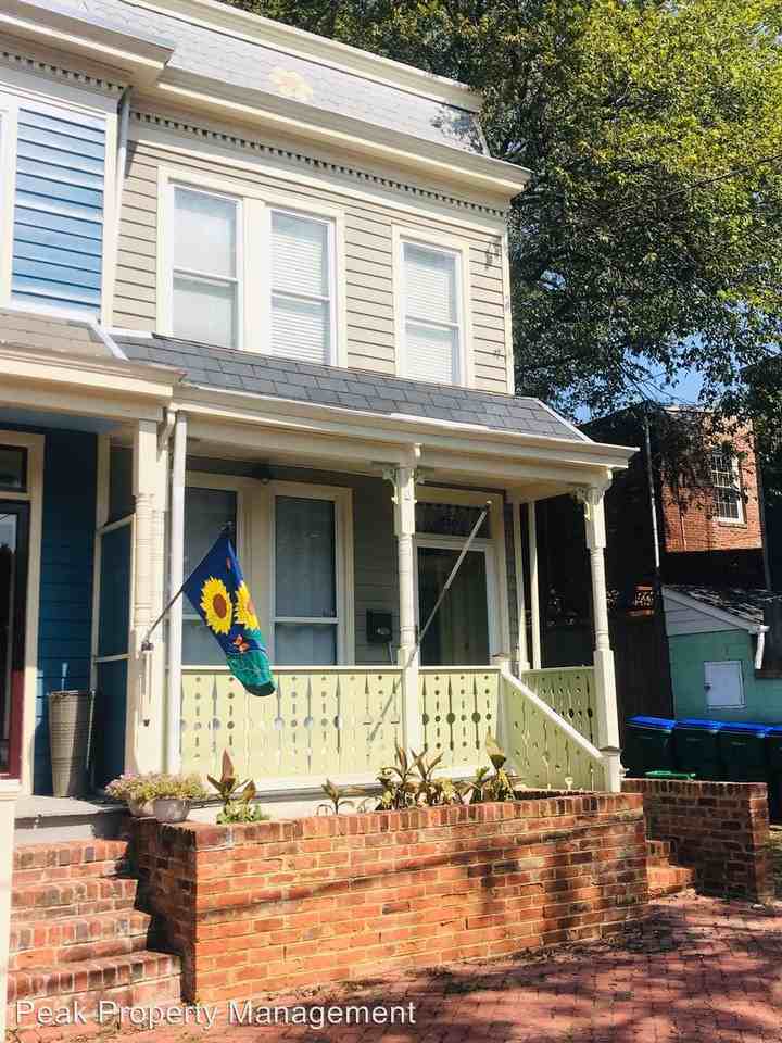 320 N 30th St - Photo 2 of 24