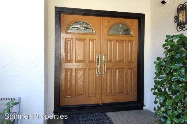 2633 Wakefield Drive - Photo 2 of 27