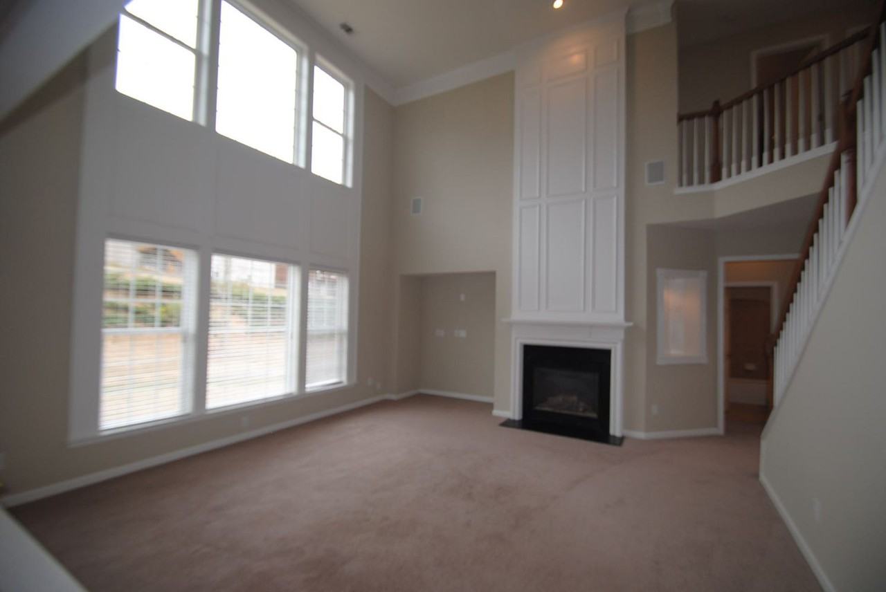 3109 Dawson Ln Sw - Photo 2 of 9