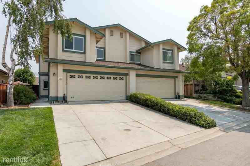 2284 Freya Drive San Jose - Photo 3 of 7