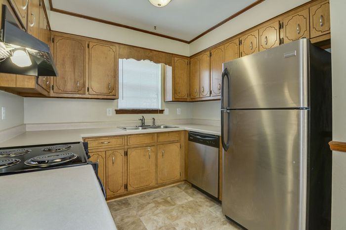 2829 Ptarmigan Road - Photo 2 of 14