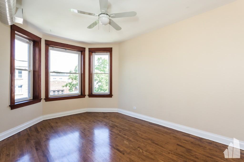 2475 West Pensacola Avenue #3