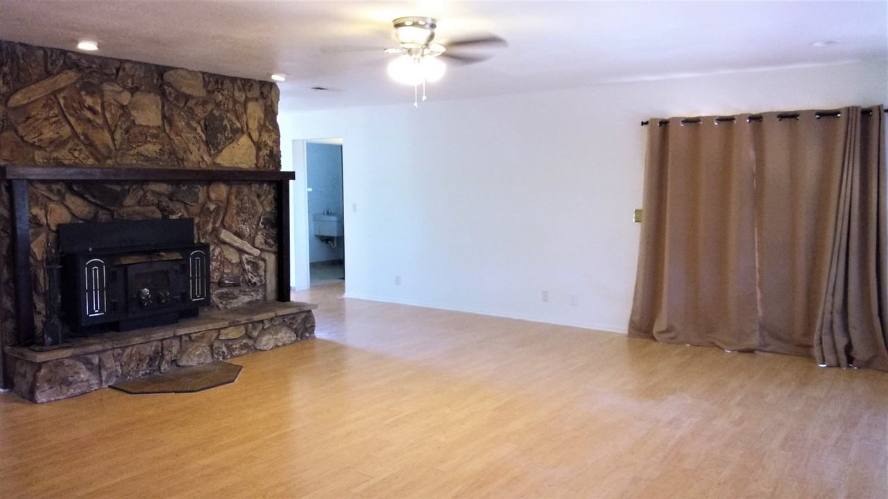 4740 Skyridge Road - Photo 2 of 18