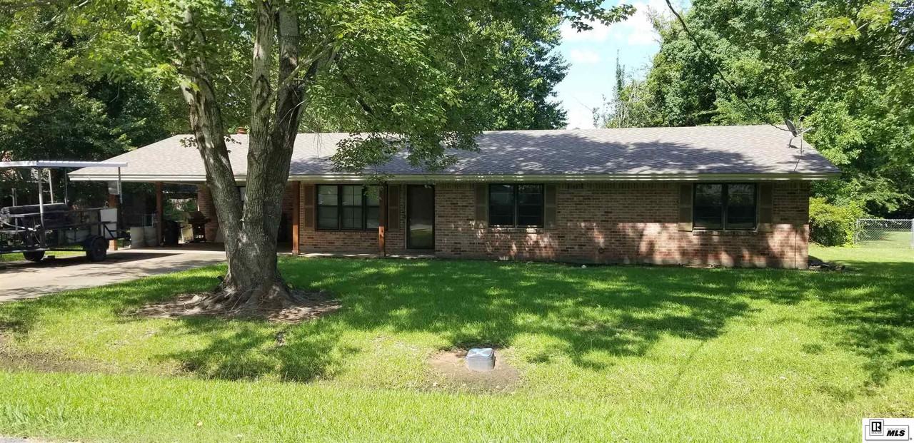 101 Silver Drive - Photo 2 of 9