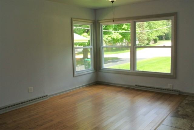 740 Elm - Photo 3 of 22