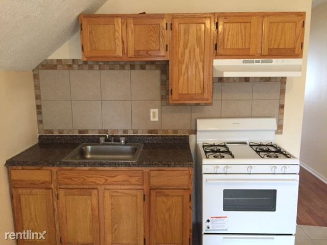 76 Thompson St Fl 3 #3 - Photo 2 of 7