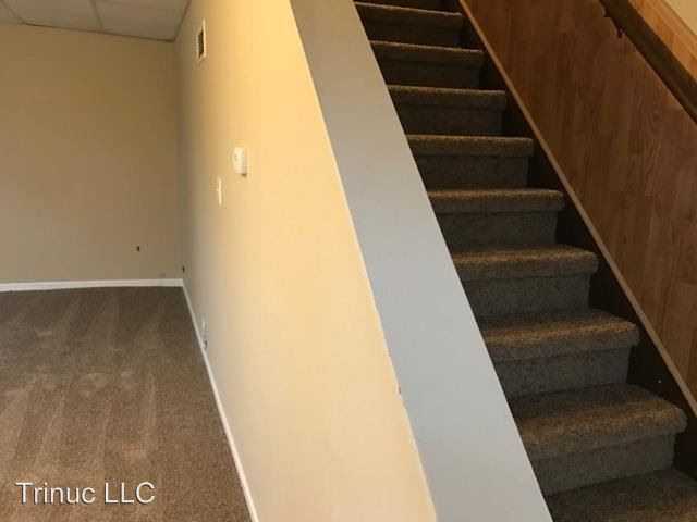 17 W 30th Pl - Photo 3 of 10