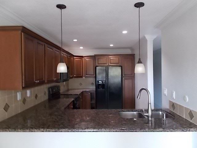 1065 Fresno Street 8 #8 - Photo 3 of 50