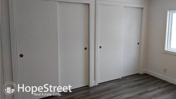 63 Burroughs Place Ne - Photo 2 of 9