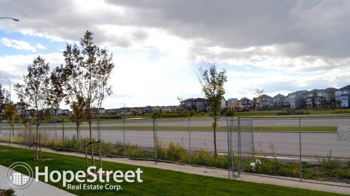 121 Copperpond Common Se - Photo 3 of 9