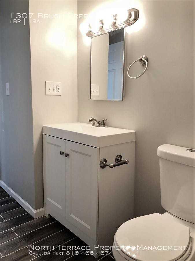 1307 Brush Creek Blvd