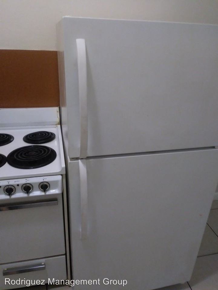 700-710 NE 85Th Street - Photo 3 of 11