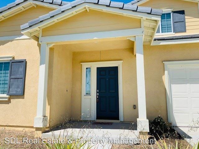 34835 Oakwood Lane - Photo 2 of 19