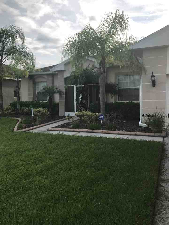 9936 Cleghorn Dr - Photo 2 of 32