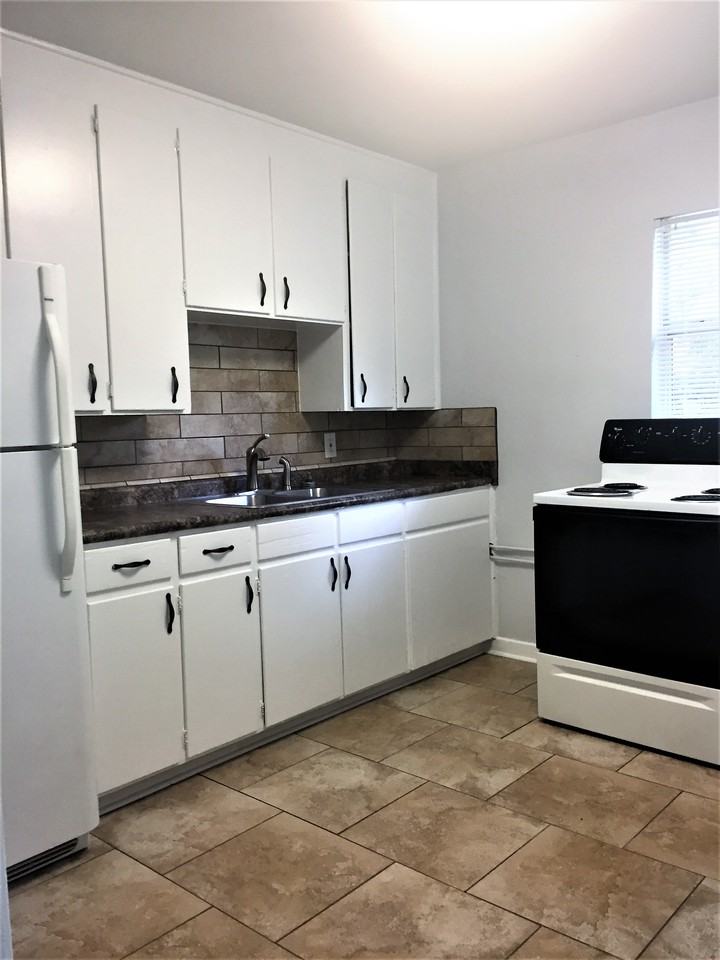 5820 Nashville Ave - Photo 2 of 17