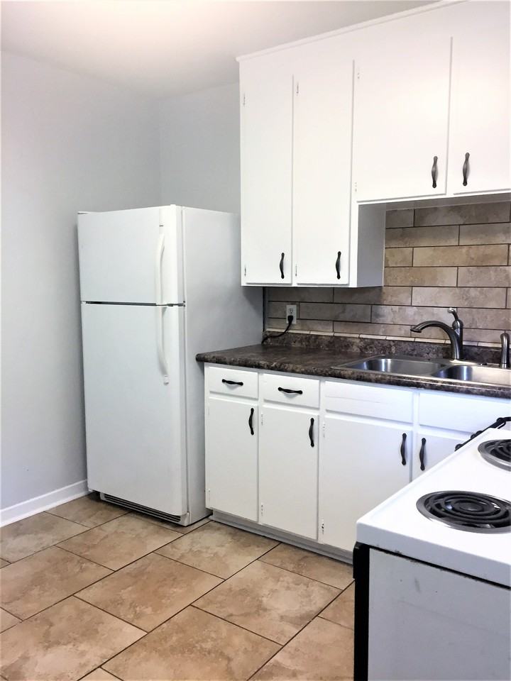 5820 Nashville Ave - Photo 3 of 17