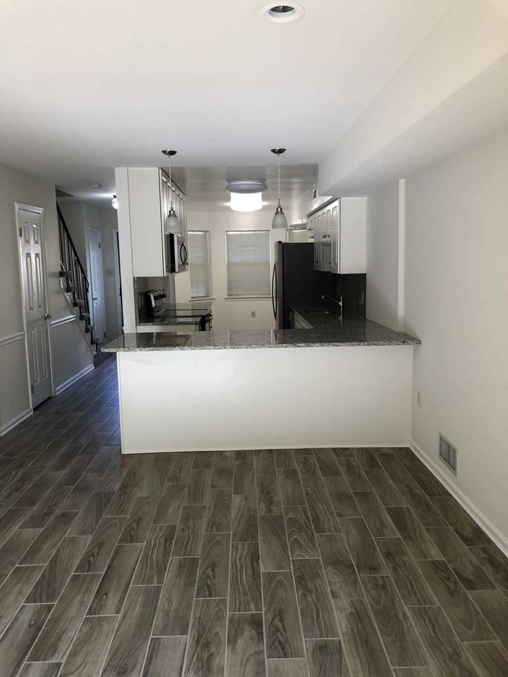 Beaver Court 765 Limekiln Pk - Photo 3 of 7