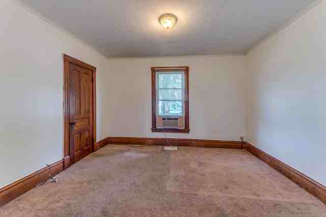 120 King William #1 - Photo 3 of 15