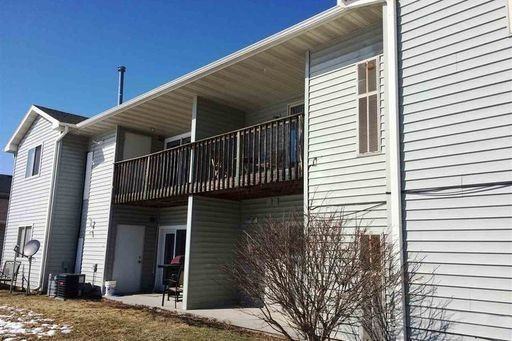 92 Niehoff Drive - Photo 2 of 15