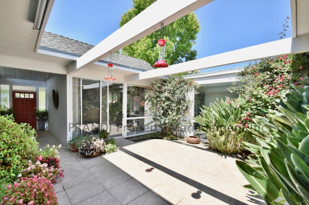 22 Catskill Court - Photo 3 of 23