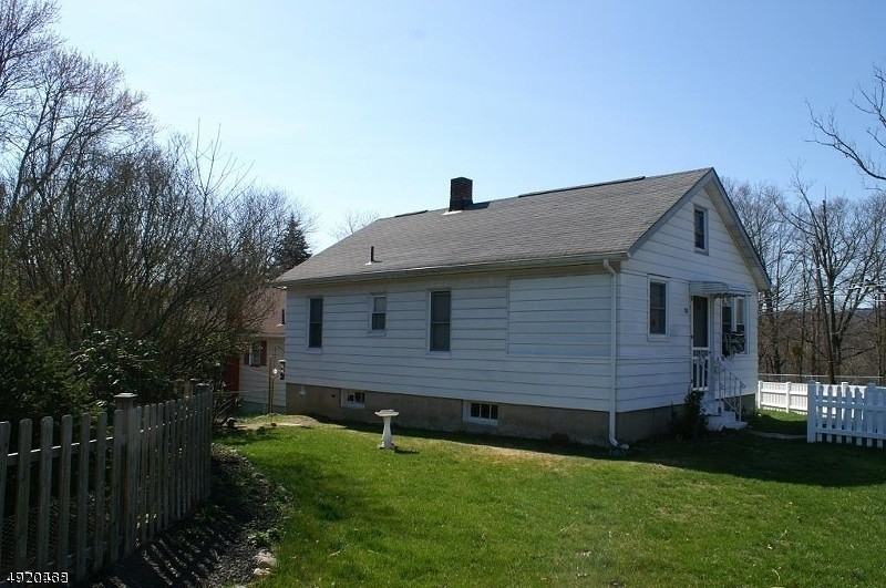 26 Glenwild Ave - Photo 2 of 11