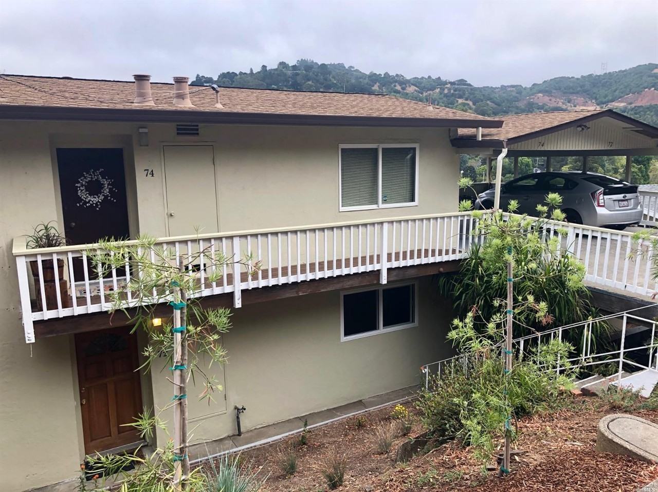 72 Scenic Avenue - Photo 2 of 23