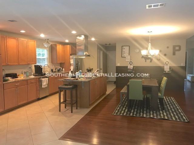 48 Country Club Dr E - Photo 3 of 24