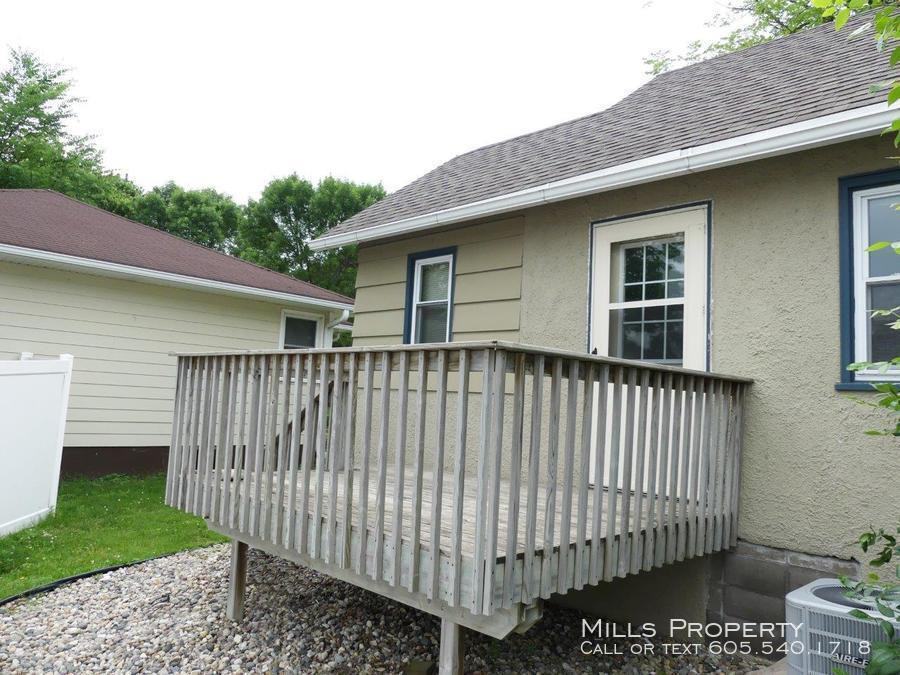 1309 5th Street - Photo 2 of 12