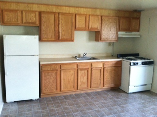 2105 Pentland Dr - Photo 2 of 4