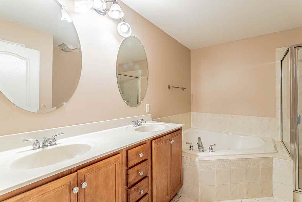 16 Miller'S Run #TH - Photo 2 of 14