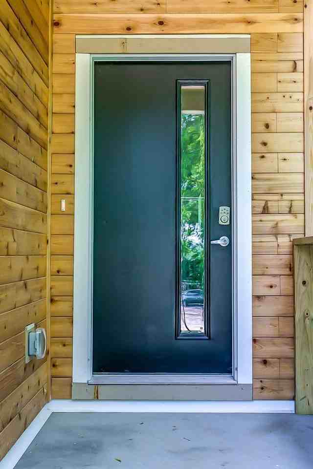 2423 Batavia Street - Photo 3 of 30