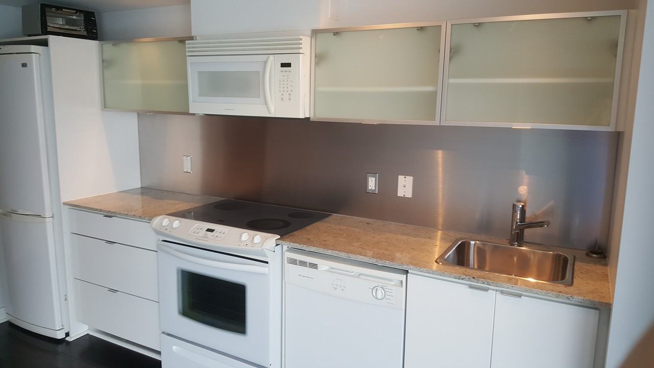 4K Spadina Avenue - Photo 3 of 15