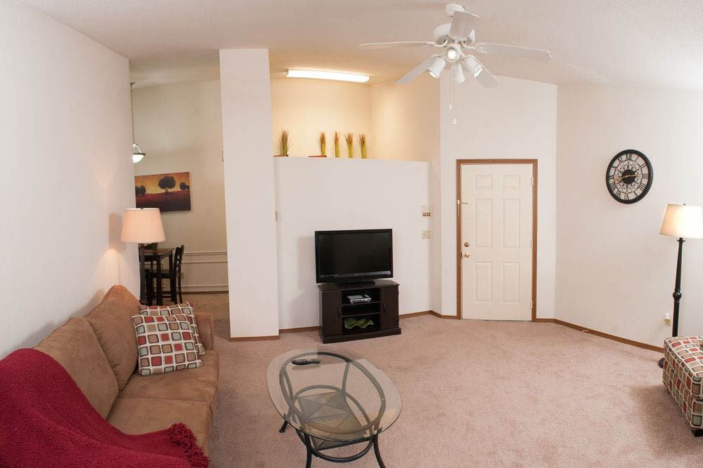 Valley Stream Apartments - Photo 2 of 41