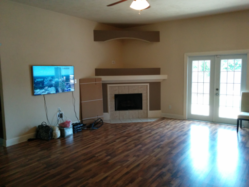 8602 Milford Ct - Photo 2 of 3