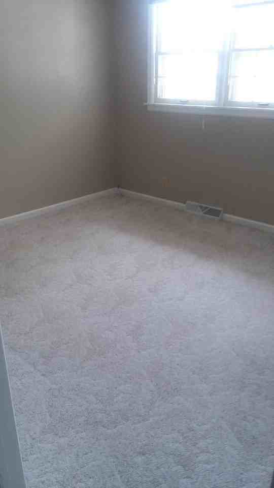 2567 Saratoga Drive - Photo 2 of 11