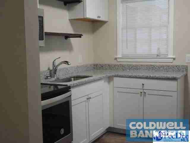 931 South Brunwood Drive - Photo 2 of 10
