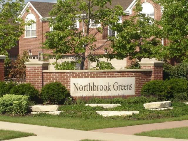 902 Bromley - Photo 2 of 11