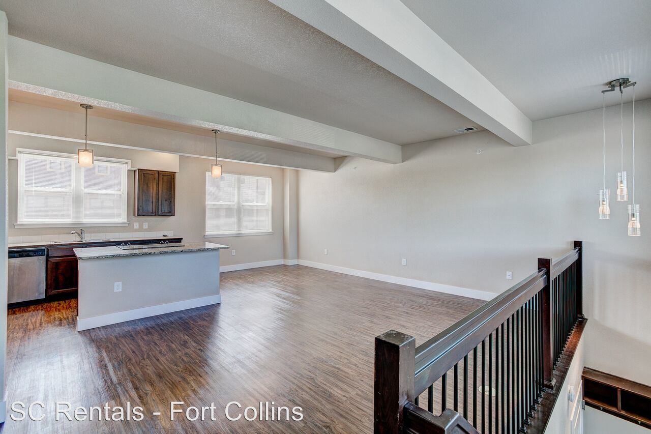 214 Willow St - Photo 2 of 13