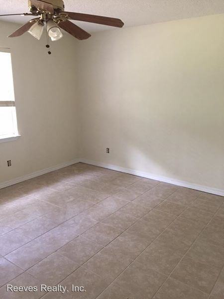 7550 Paddock Drive - Photo 2 of 9