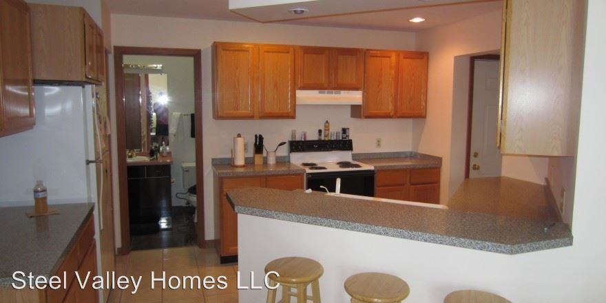 4044 Saint Andrews Court #6 - Photo 2 of 11